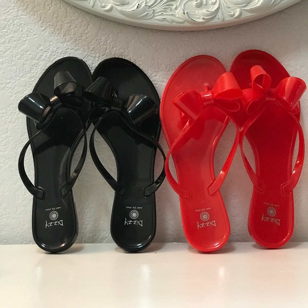 2 pairs Dizzy lounge Jelly Bow 🦄 Red and Black